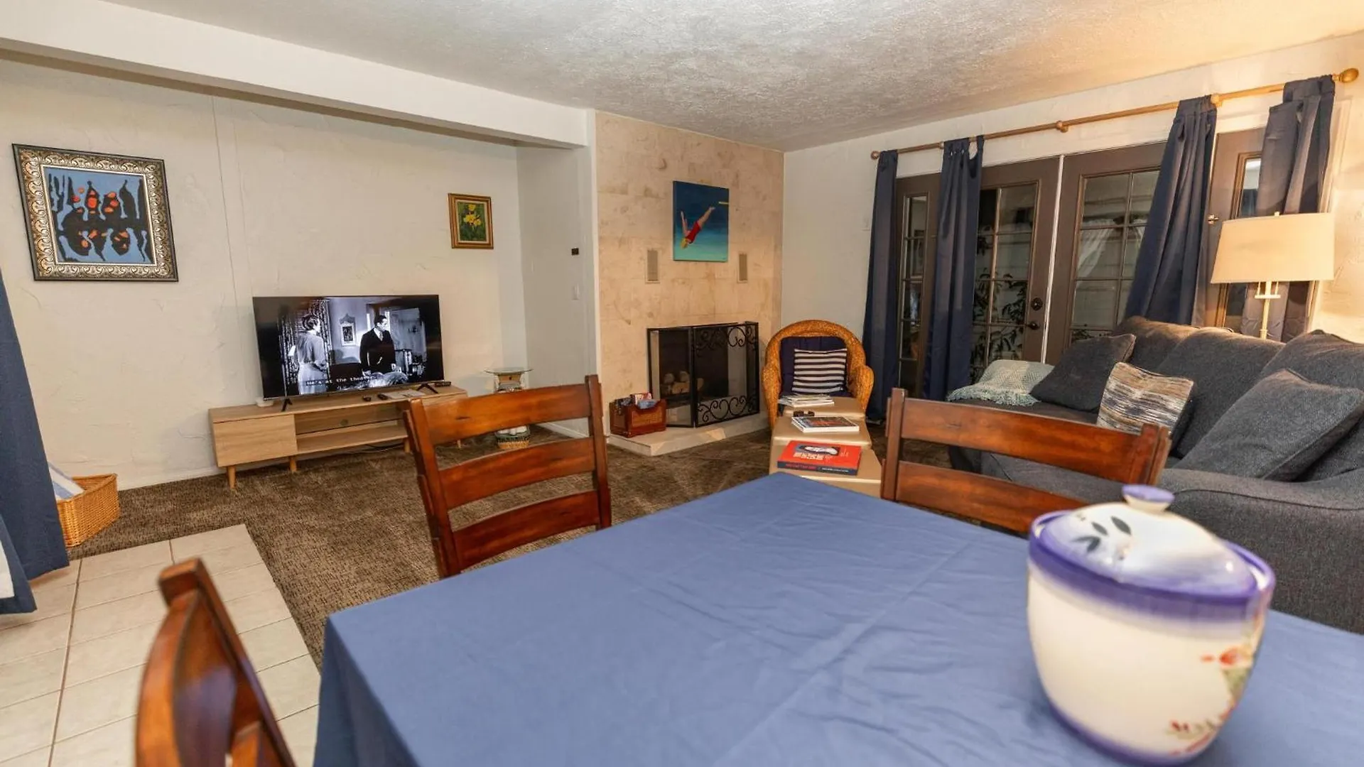 Old Ranch Inn - Adults Only 21 & Up Hotel